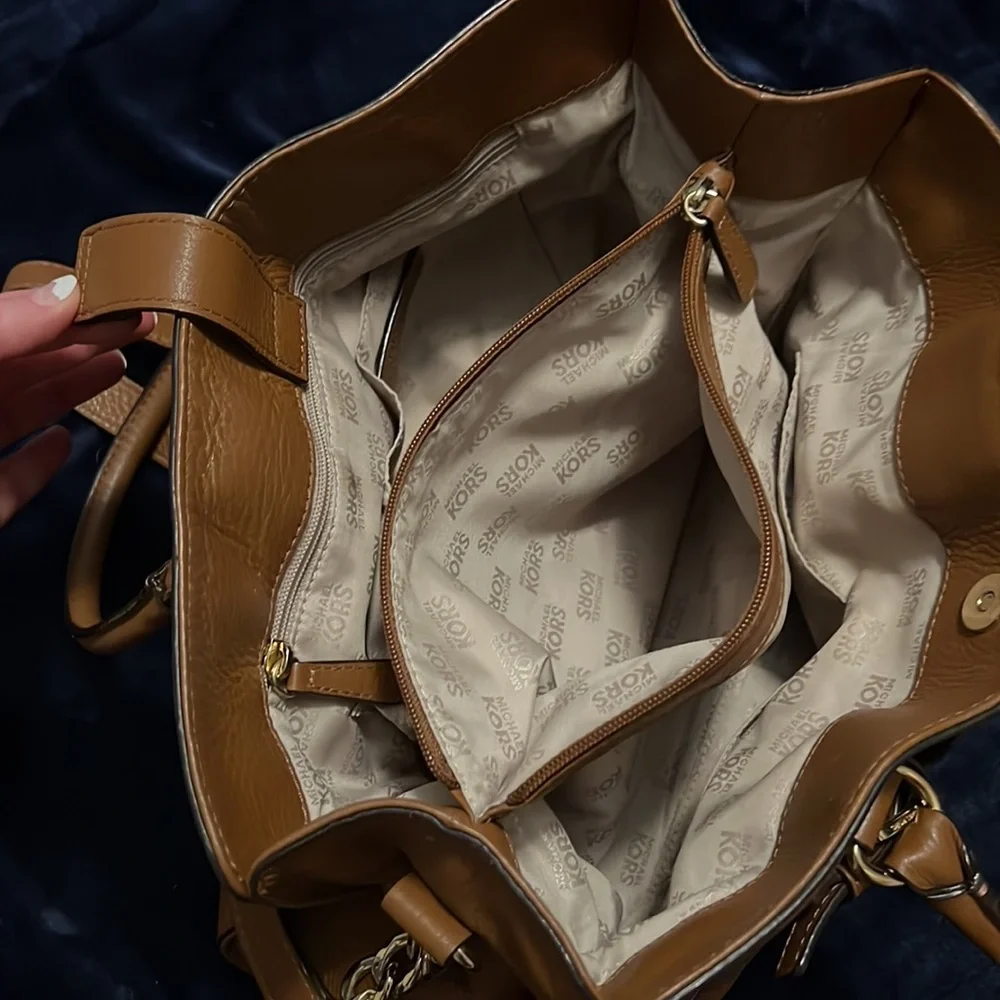 Brown Michael Kors Bag - Picture 3 of 6